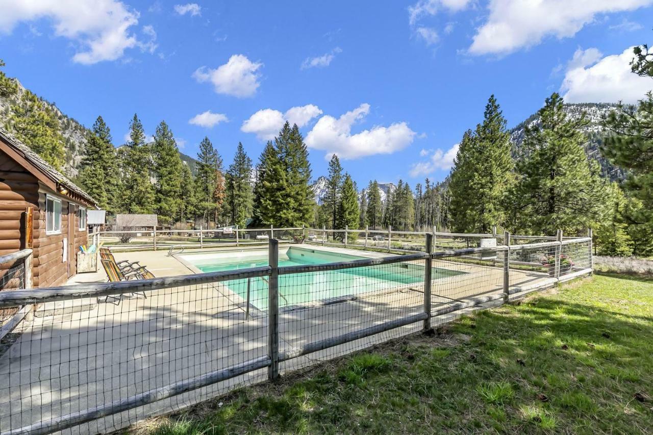 Sawtooth Lodge Stanley Exterior foto